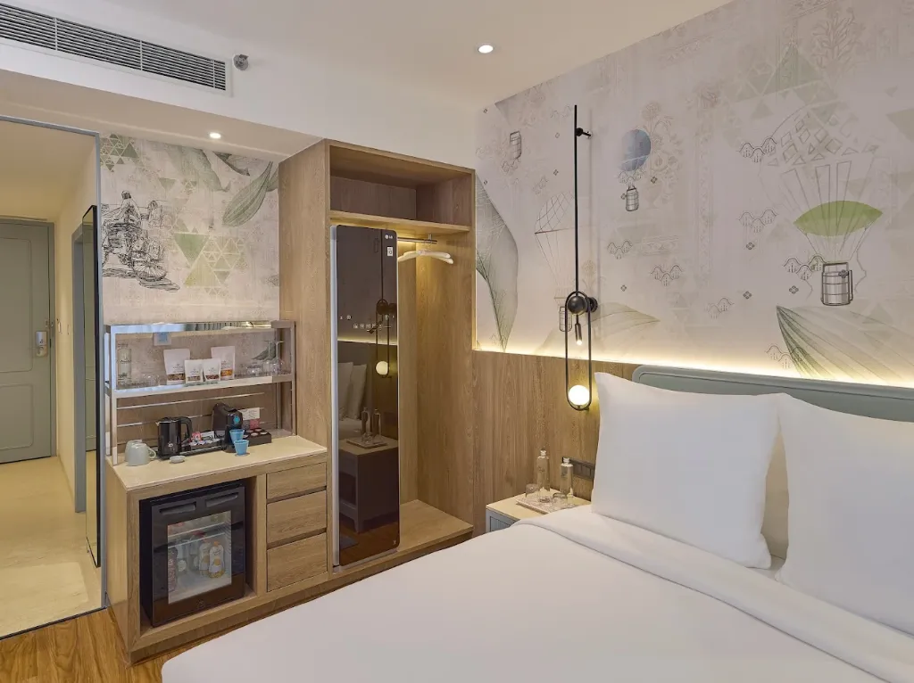 ICONIQA Hotel Mumbai International Airport15.webp