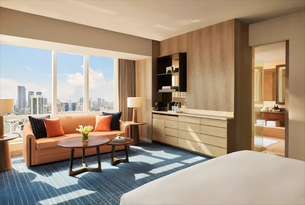 Four Seasons Hotel Mumbai 3.webp