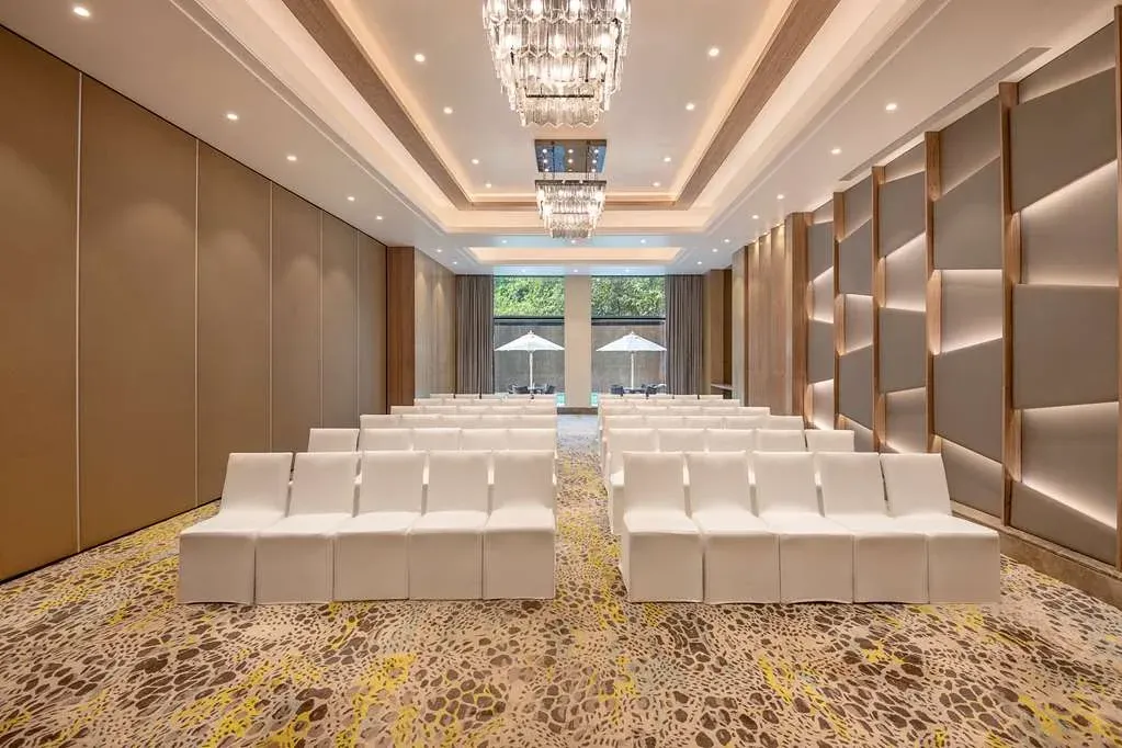 Radisson Hotel Mumbai Andheri MIDC 7.webp