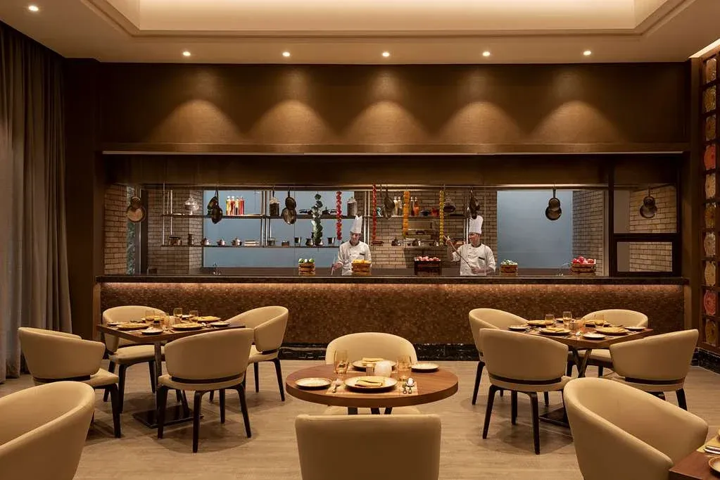 Radisson Hotel Mumbai Andheri MIDC 14.webp