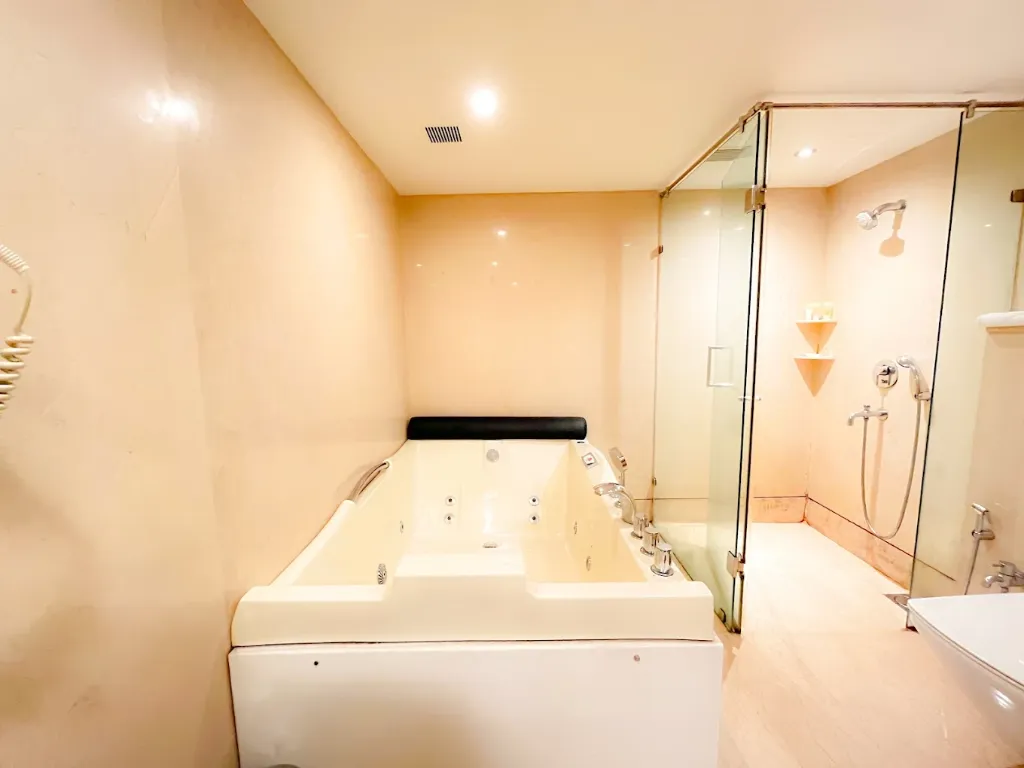 The Beatle Hotel8.webp