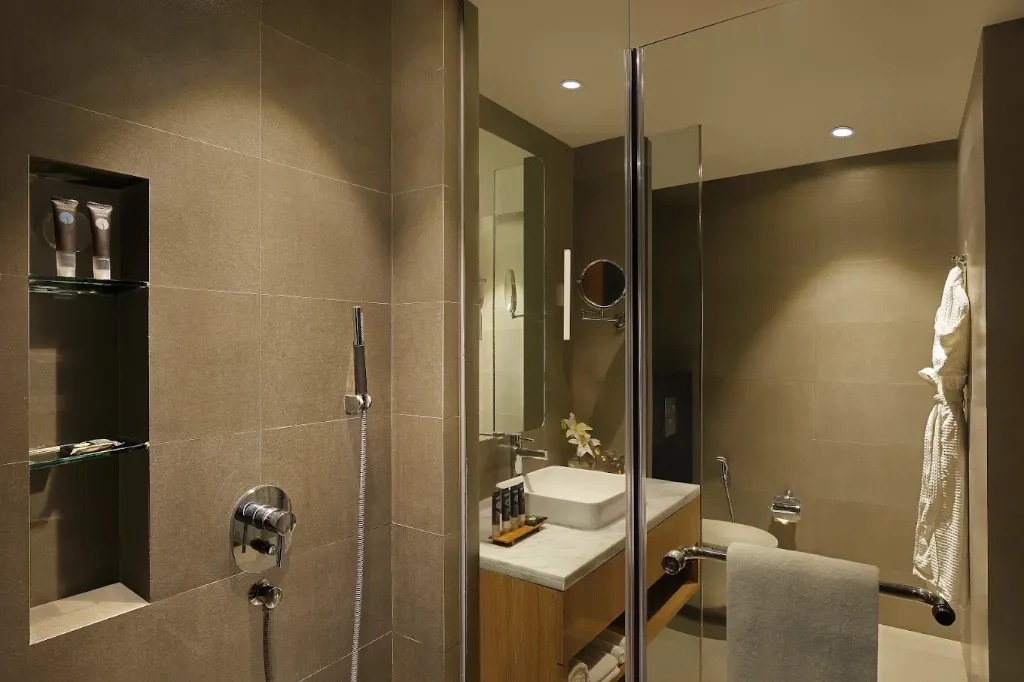 Novotel Mumbai Juhu Beach8.webp