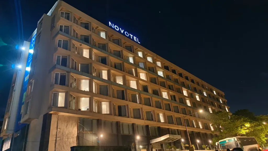 Novotel Mumbai Juhu Beach10.webp