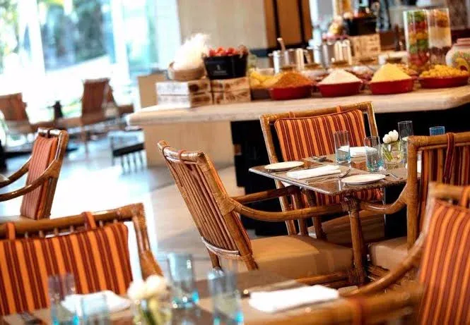 Lakeside Chalet, Mumbai - Marriott Executive Apartments5.webp