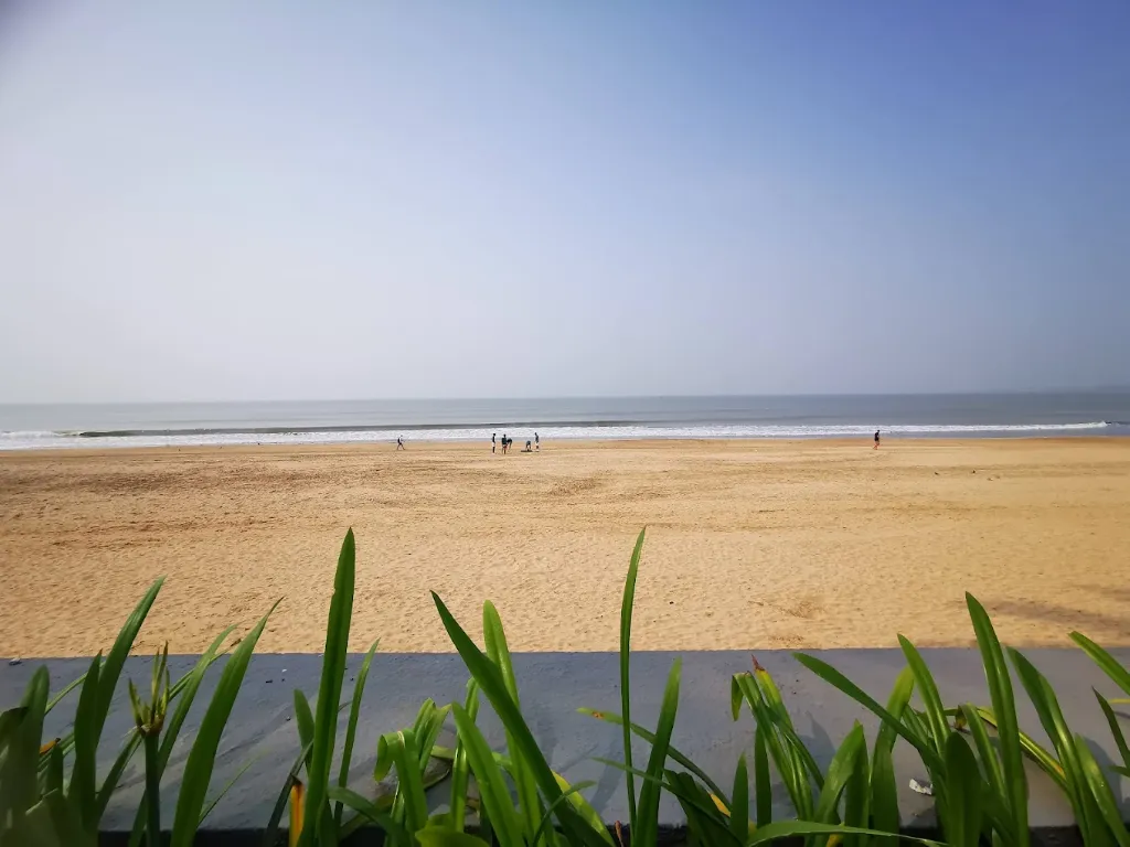 Sun-n-Sand Hotel14.webp