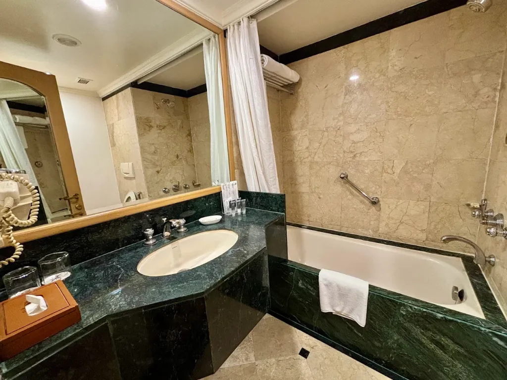 The Orchid Hotel Mumbai Vile Parle8.webp