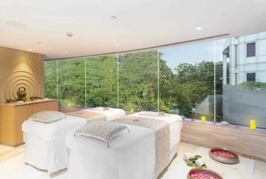 Taj Wellington Mews, Mumbai4.webp