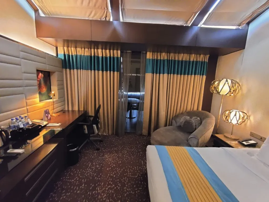 Hotel Sahara Star15.webp