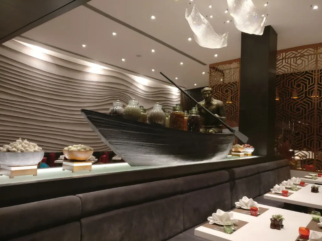 Goldfinch Hotel4.webp