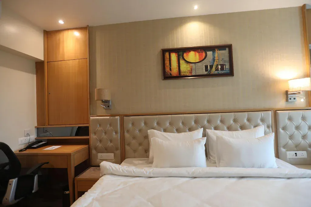 Hotel cliffton mumbai6.webp