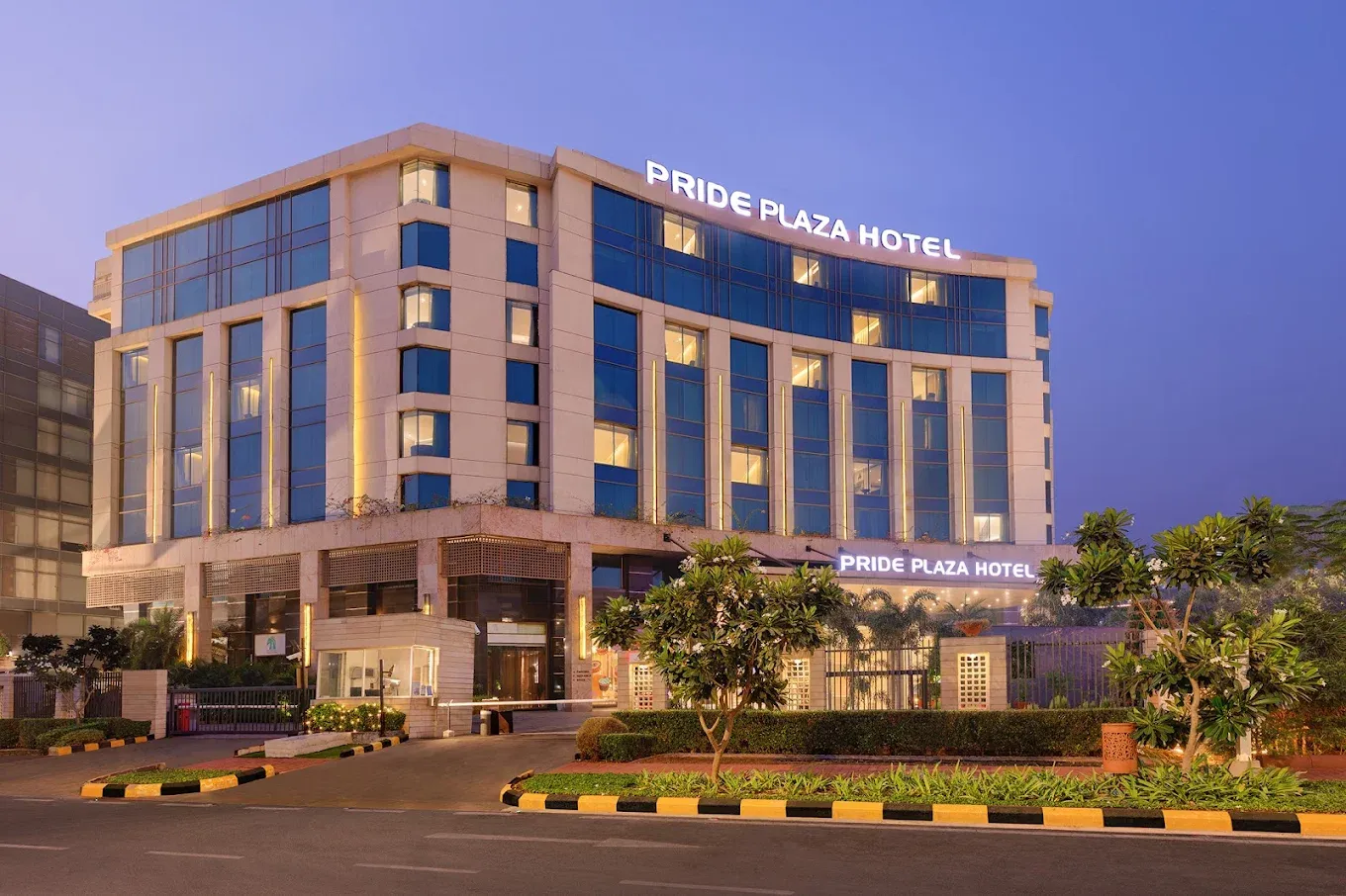 Hotel Pride Plaza.webp