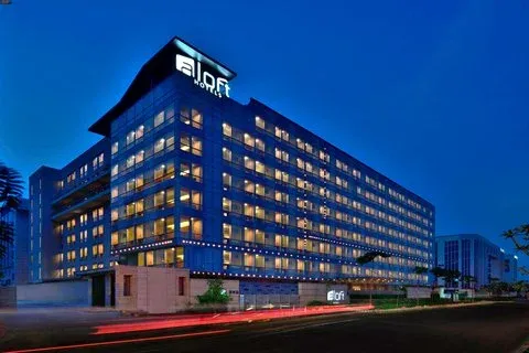 Aloft New Delhi Aerocity.webp
